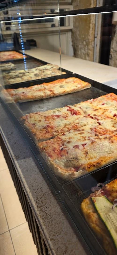 "Quattro Stagioni" a emporter & sur place - Photo 3